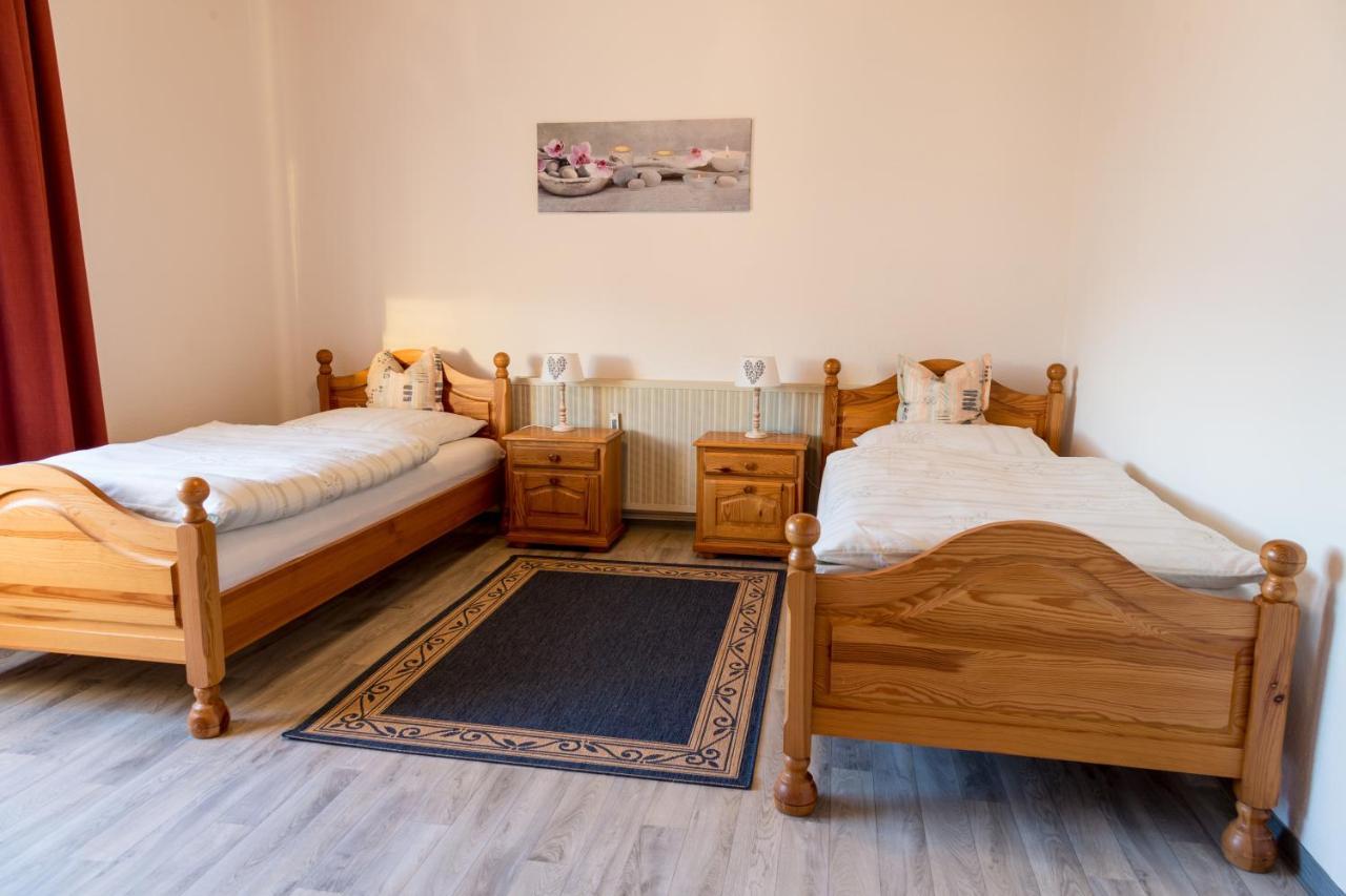 Ferienwohnung Bunde エクステリア 写真